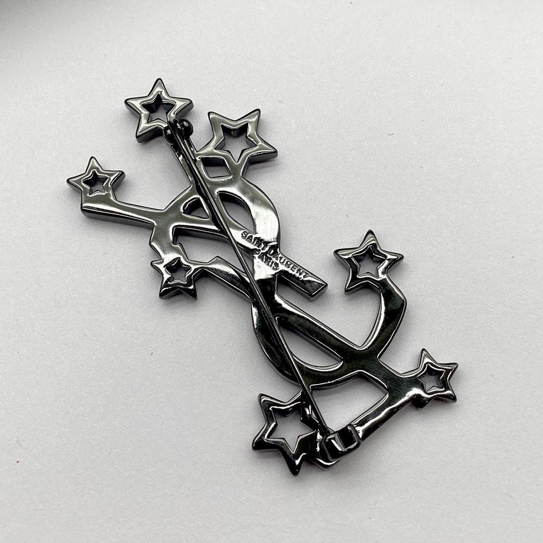 Saint Laurent YSL Logo Brooch - FashionPlug