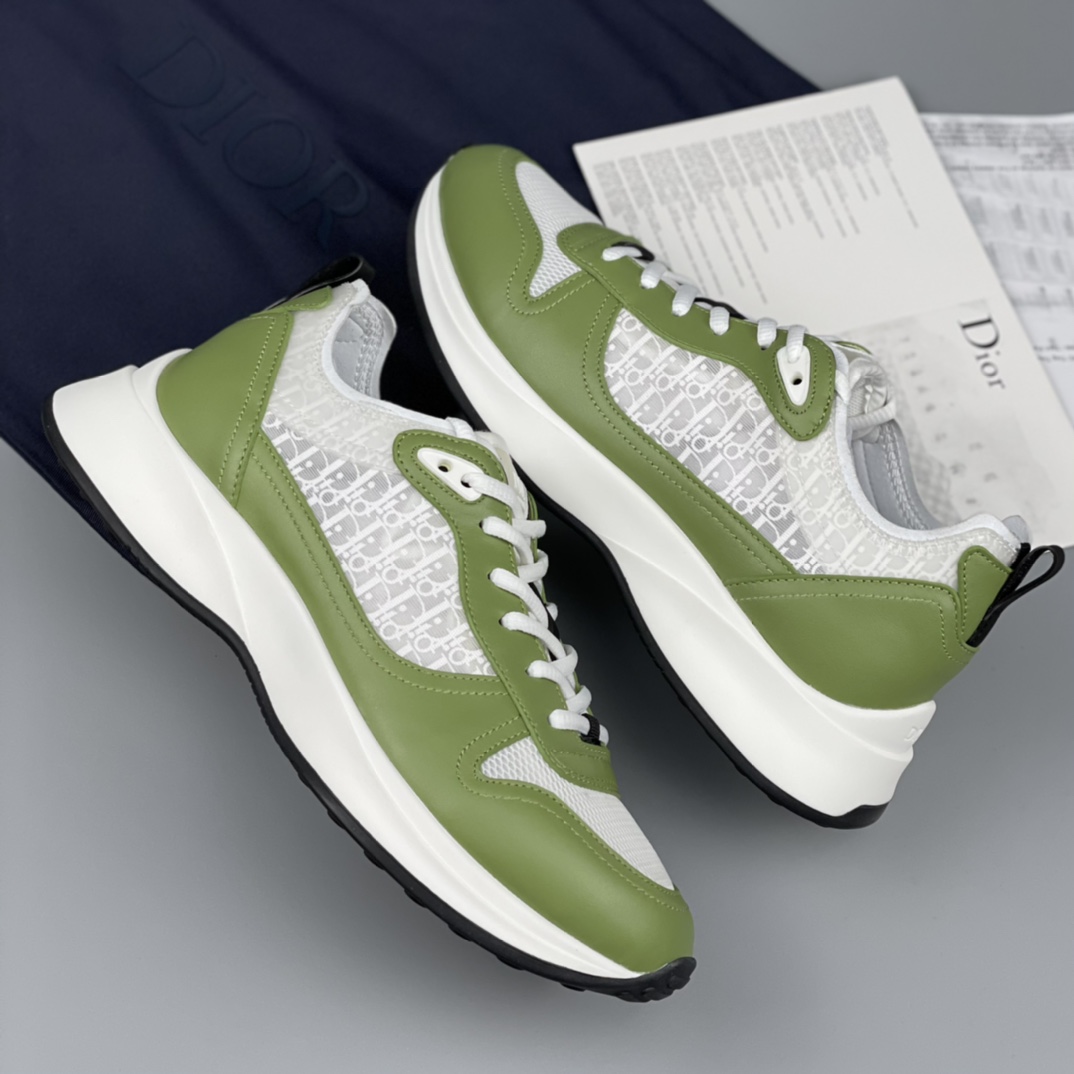 Dior B25 Runner Sneaker - FashionPlug