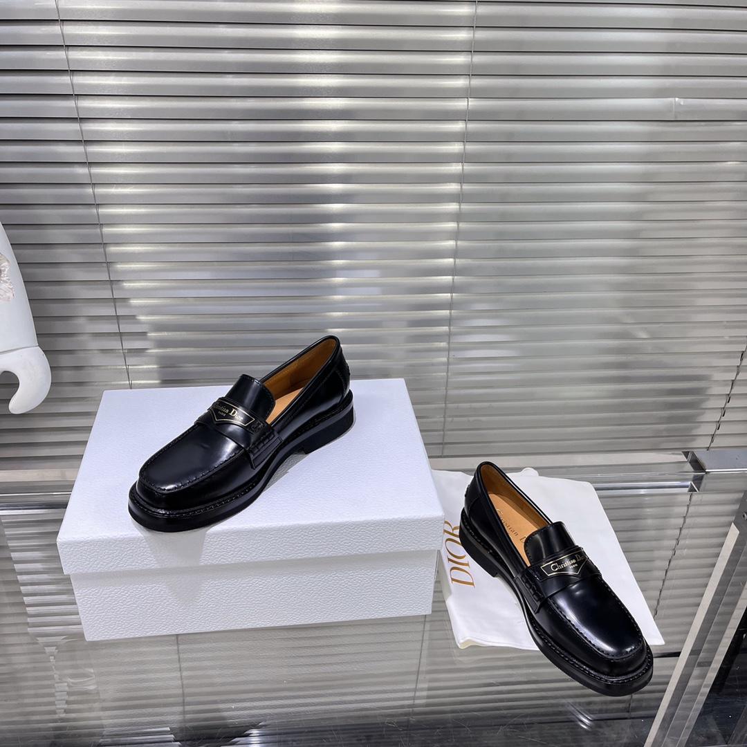 Dior Boy Loafer - FashionPlug