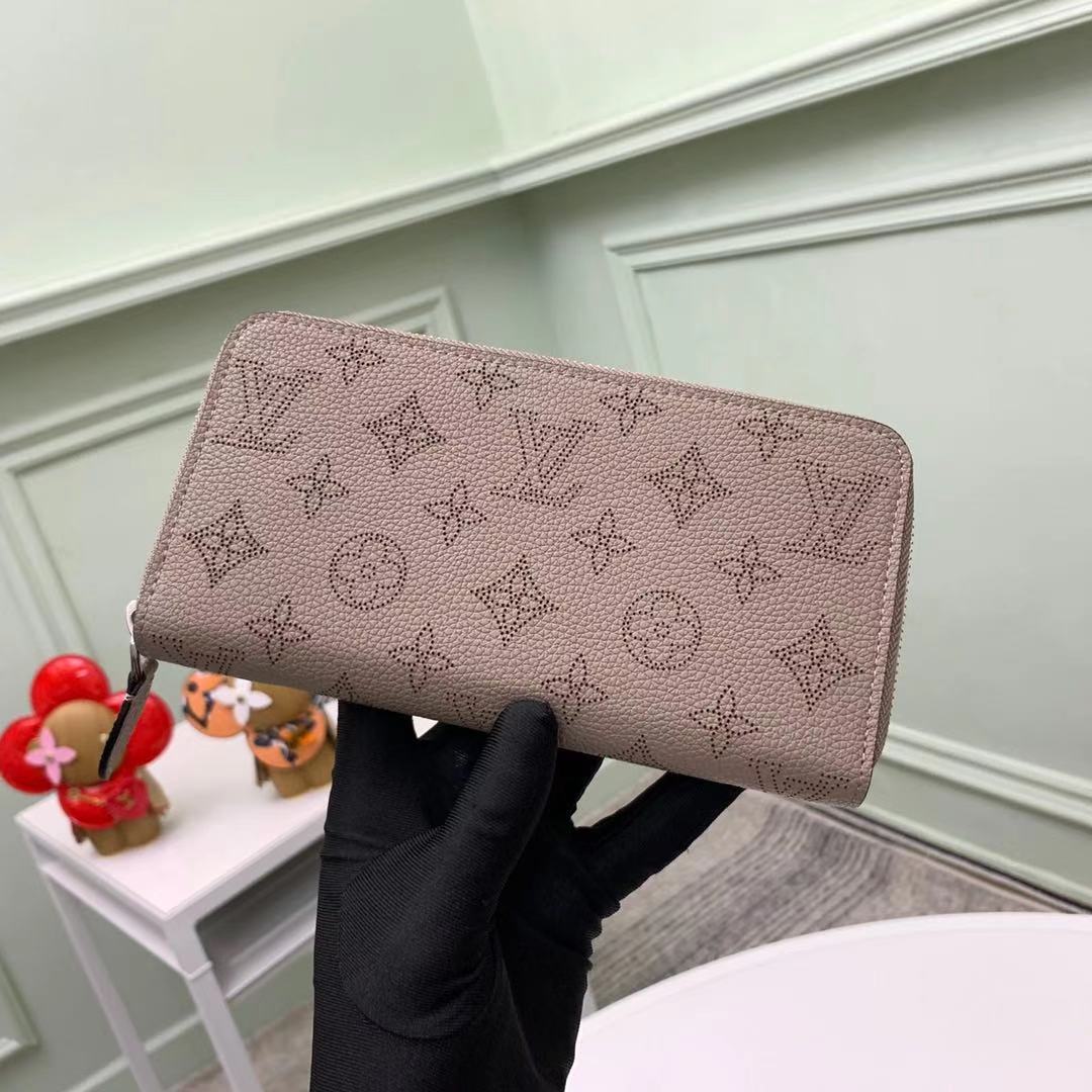 Louis Vuitton Zippy Wallet(19.5-10.5-2.5CM)     M69821 - FashionPlug