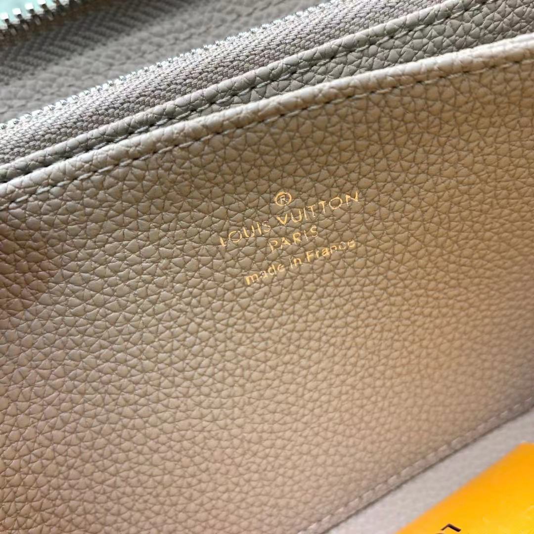 Louis Vuitton Zippy Wallet(19.5-10.5-2.5CM)     M69821 - FashionPlug