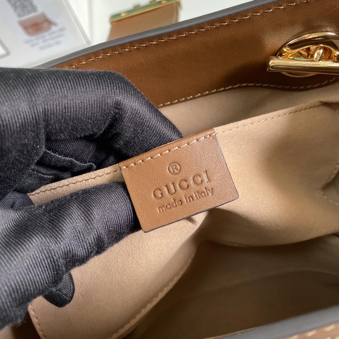 Gucci Padlock Small GG Shoulder Bag(26-18-10cm) - FashionPlug
