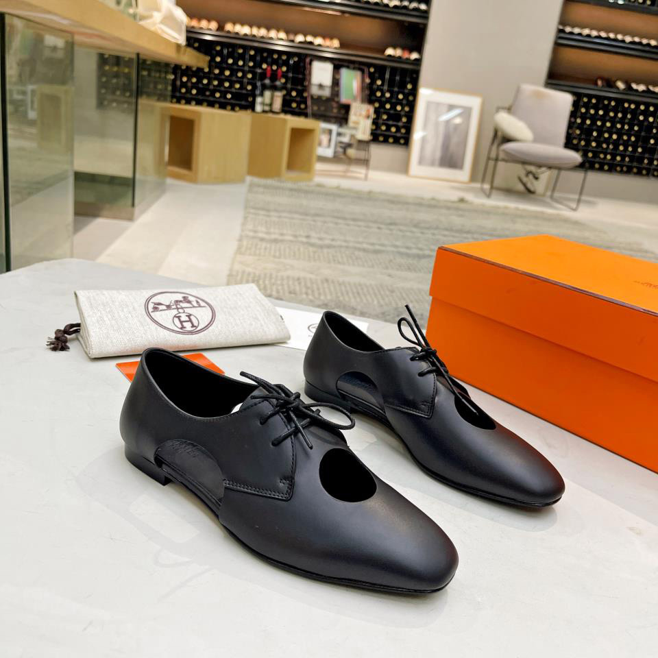 Hermes Lace-Up Shoes - FashionPlug
