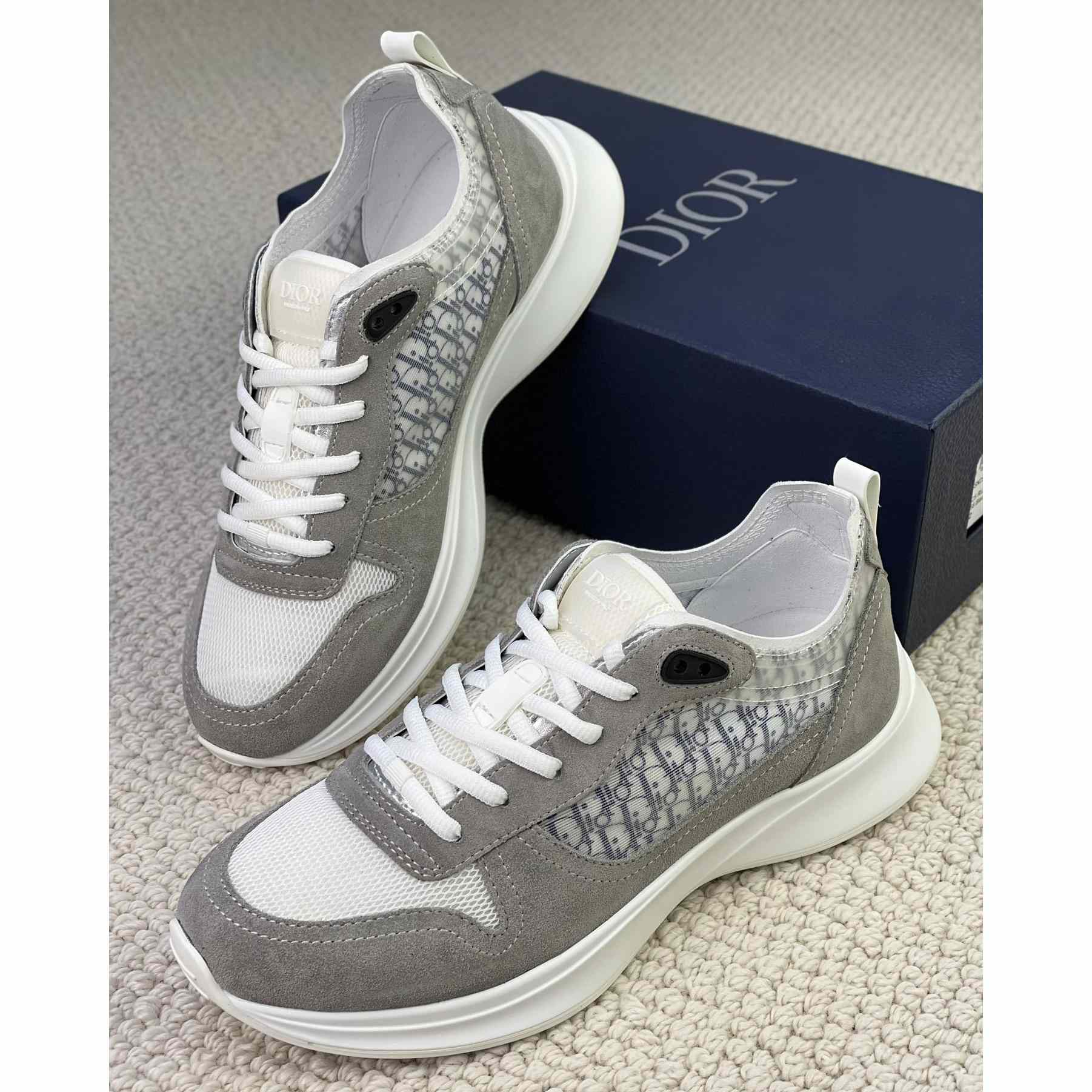 Dior B25 Runner Sneaker - FashionPlug