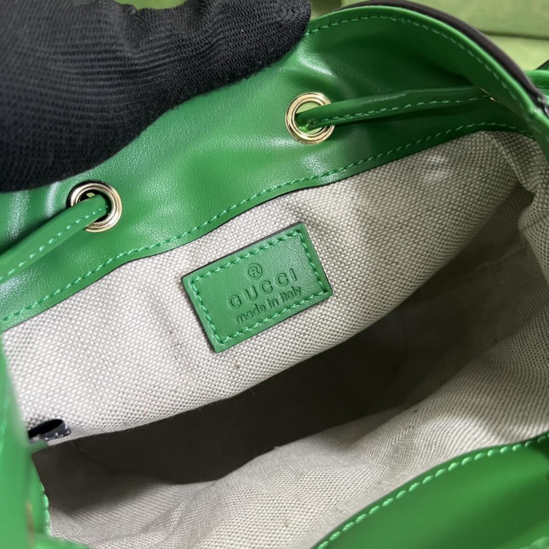 Gucci GG Matelassé Bucket Bag (17*20*10cm) - FashionPlug
