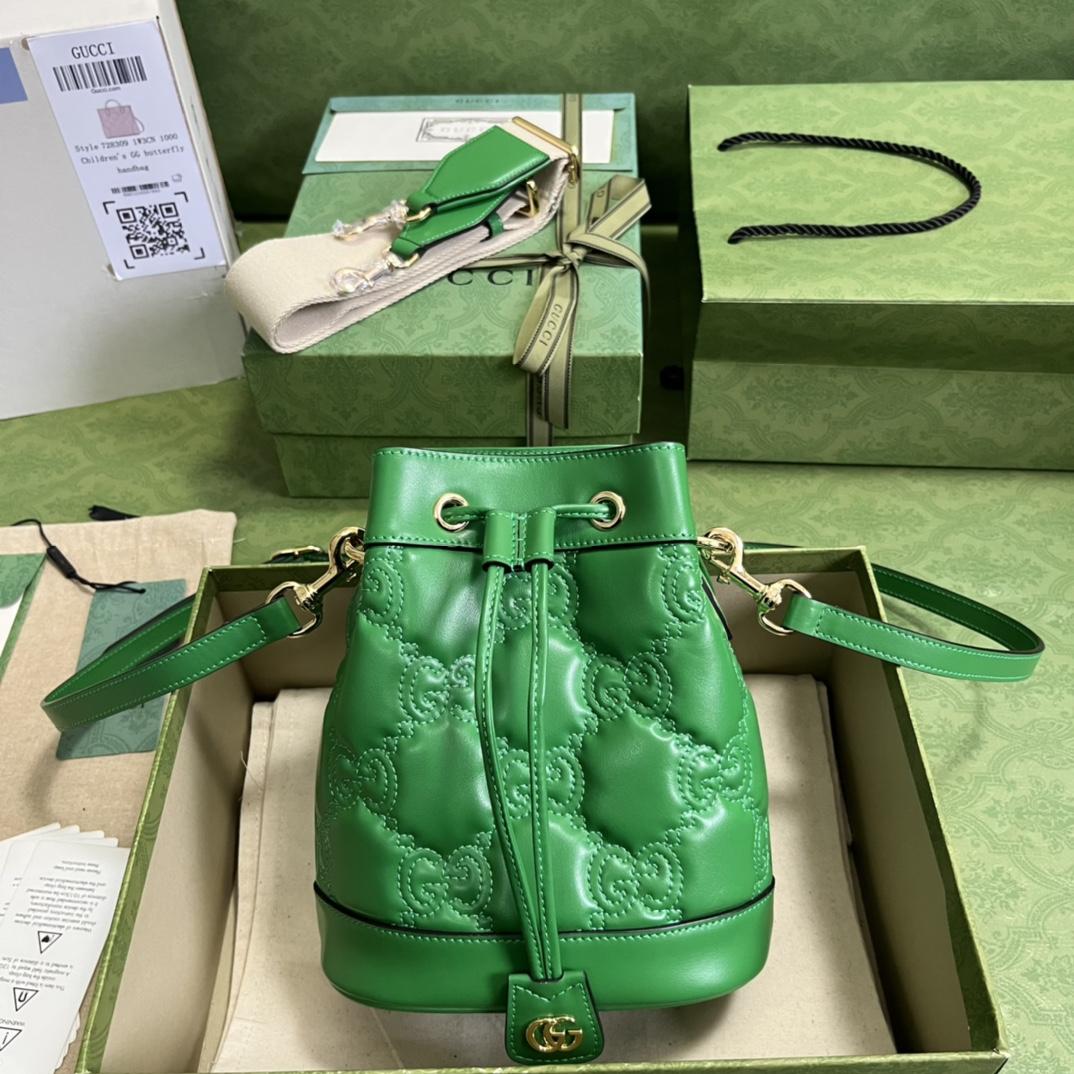Gucci GG Matelassé Bucket Bag (17*20*10cm) - FashionPlug