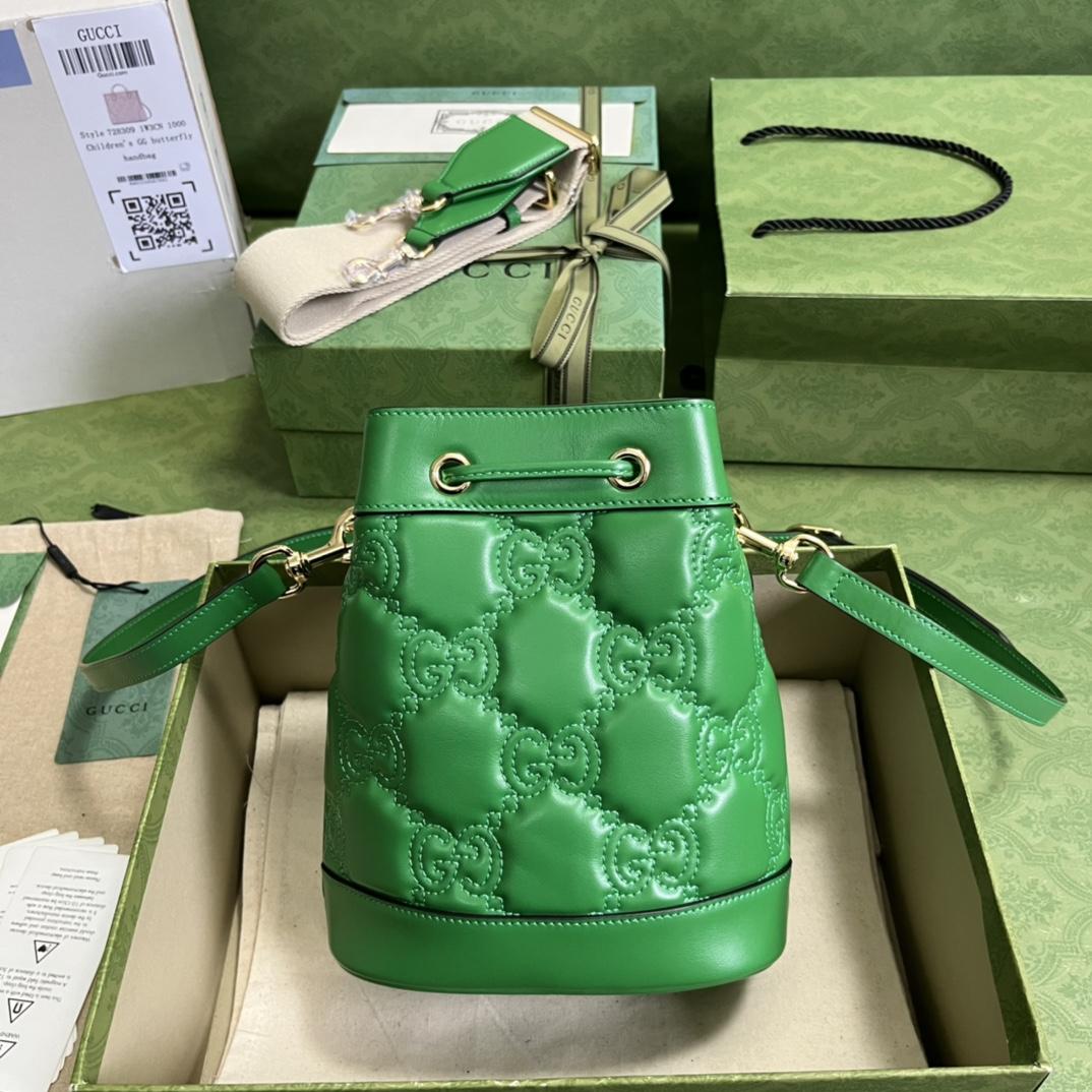 Gucci GG Matelassé Bucket Bag (17*20*10cm) - FashionPlug