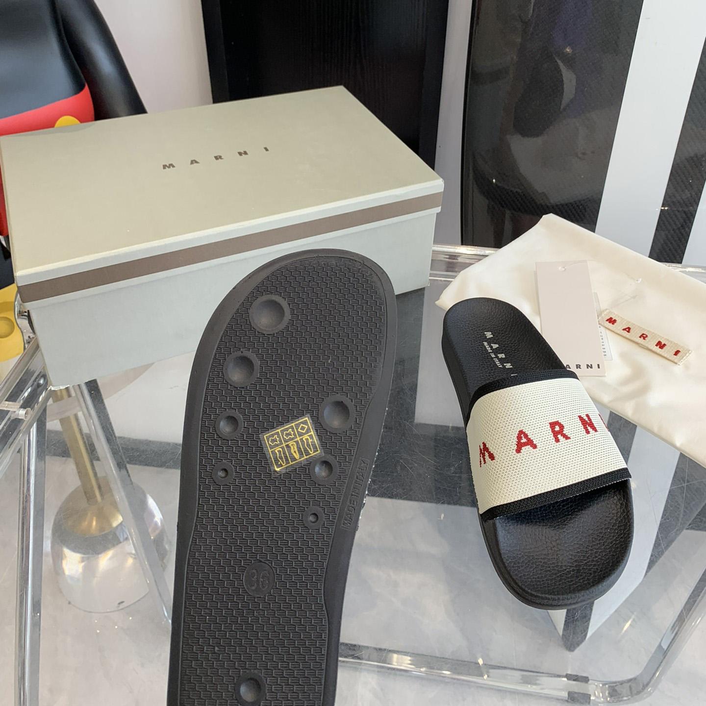 Marni Beige Logo Jacquard Rubber Slide - FashionPlug