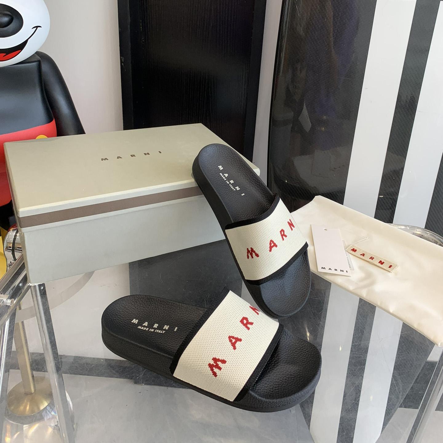 Marni Beige Logo Jacquard Rubber Slide - FashionPlug
