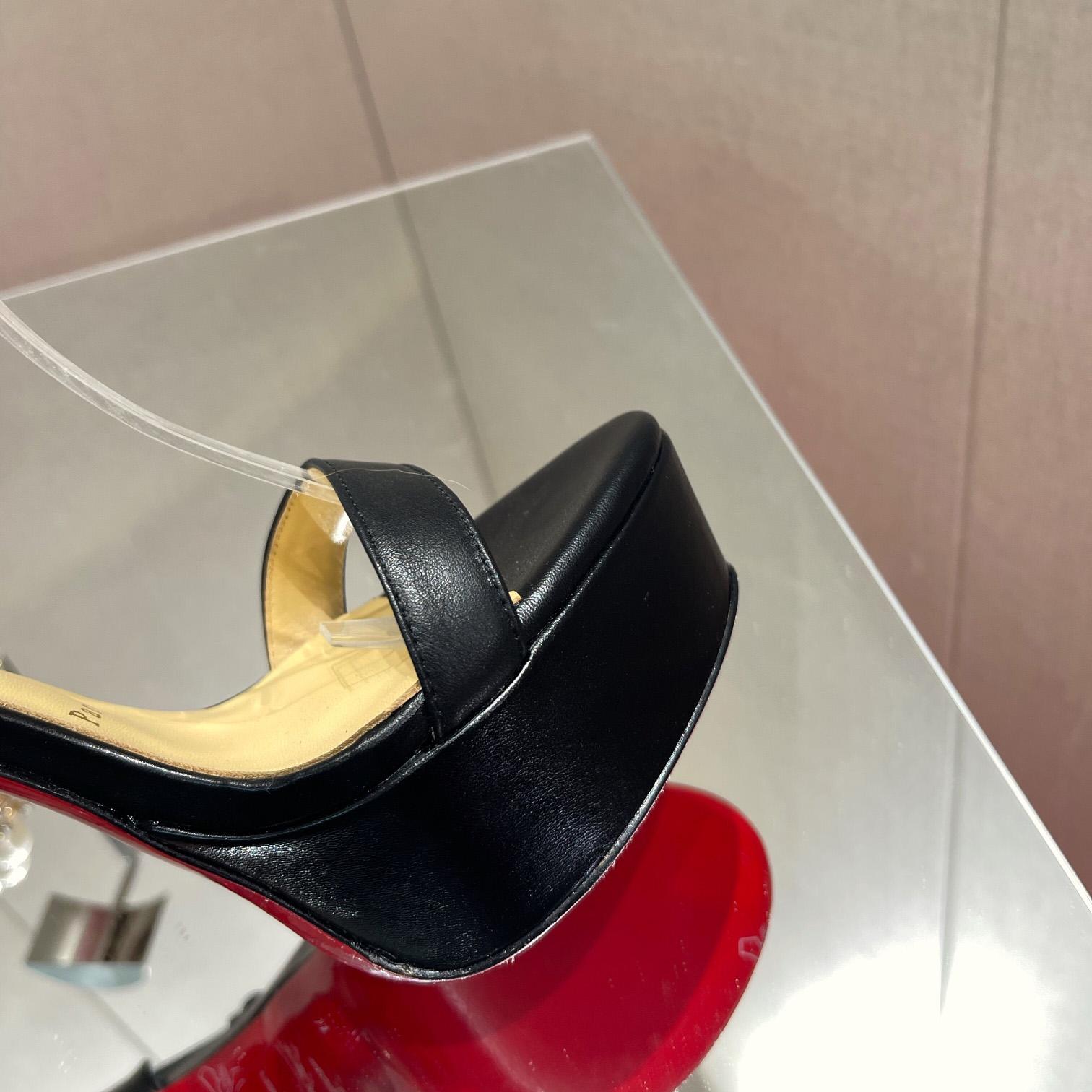 Christian Louboutin Loubi Queen Alta   150mm - FashionPlug