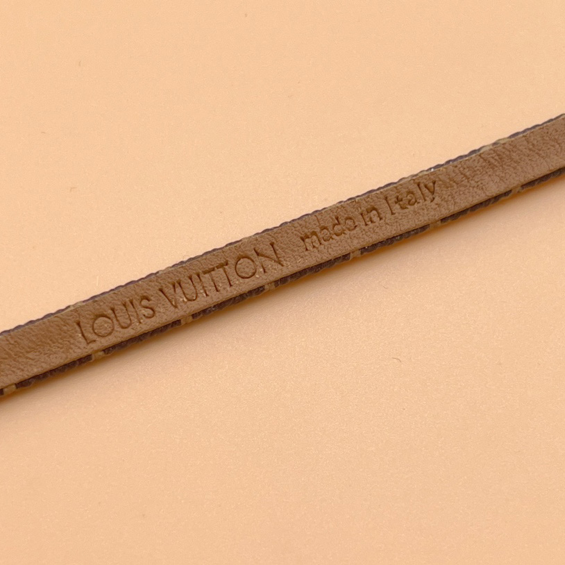 Louis Vuitton LV For You And Me Bracelet     M8074E - FashionPlug