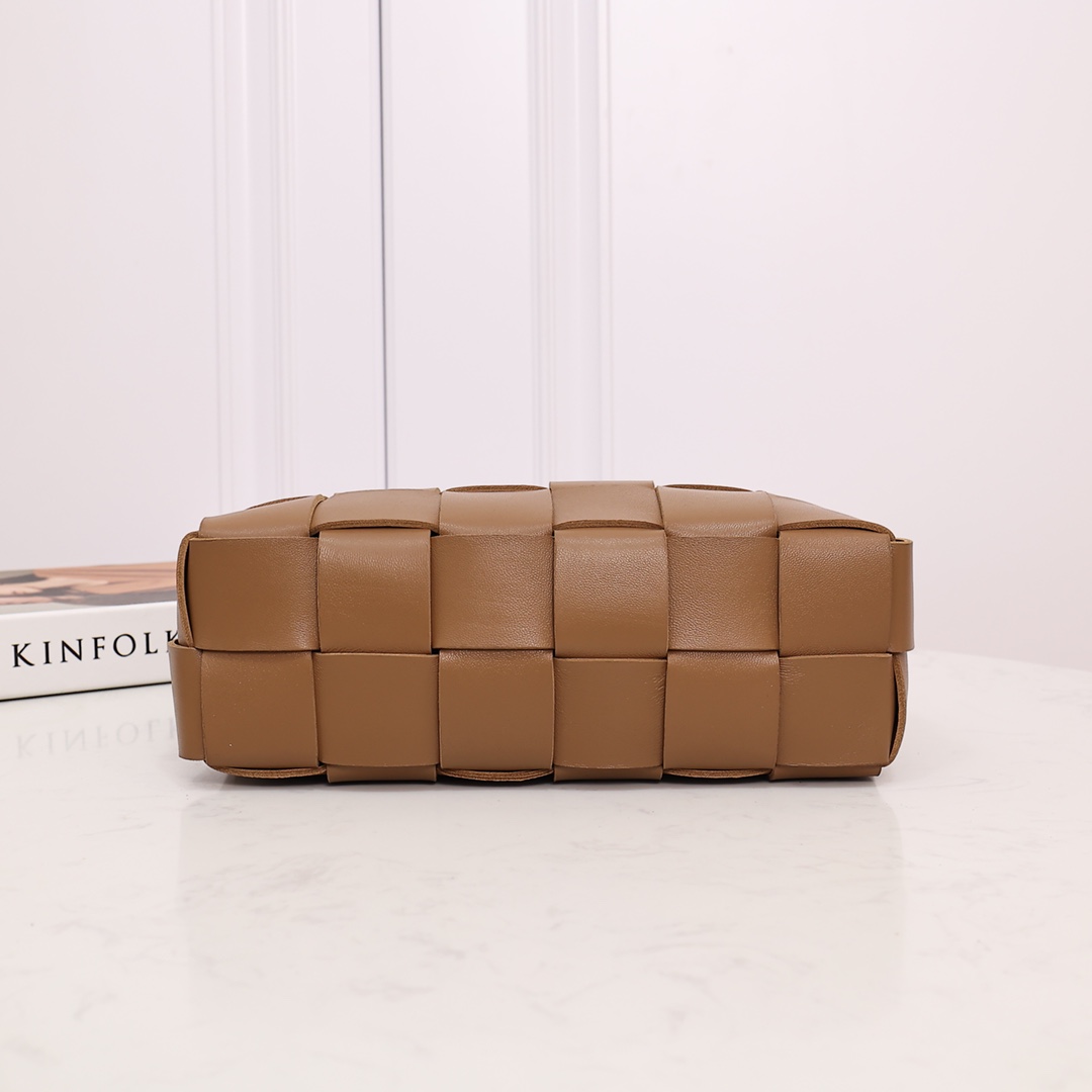 Bottega Veneta Brick Cassette - FashionPlug