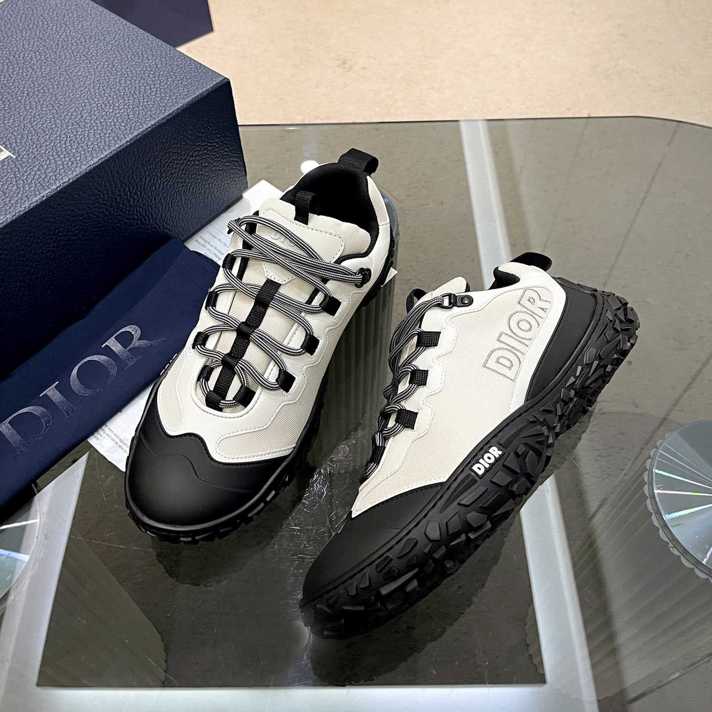Dior Diorizon Hiking Shoe - FashionPlug