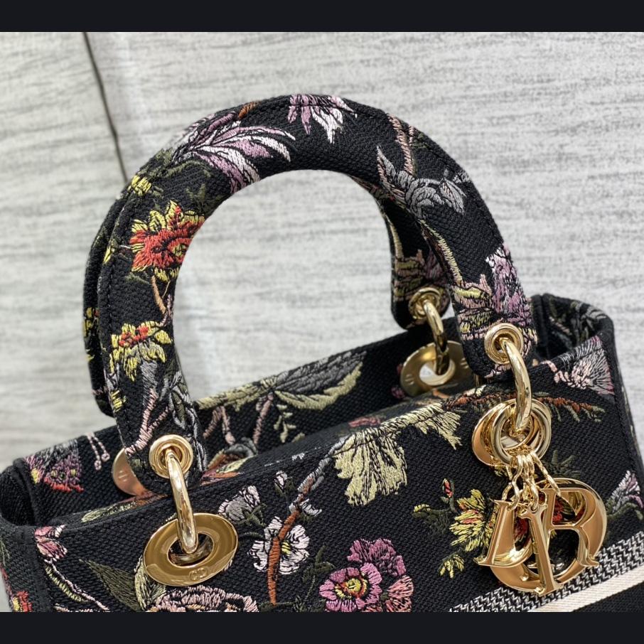 Dior Medium Lady D-lite Bag - FashionPlug