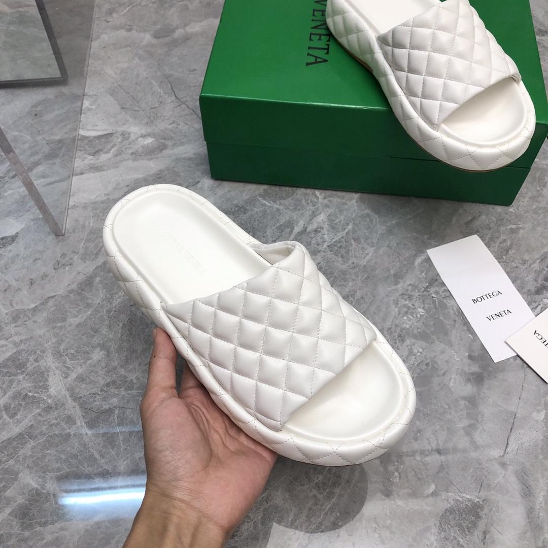 Bottega Veneta Padded  - FashionPlug