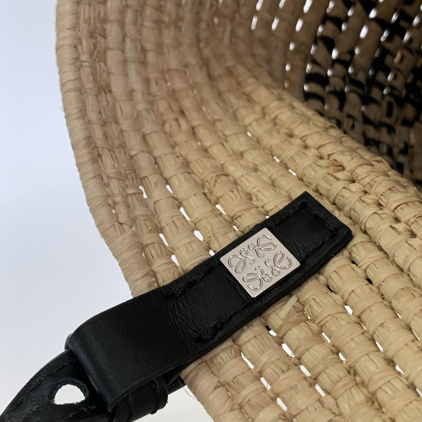 Loewe Small Square Basket bag In Raffia And Calfskin (30*21*11cm) - FashionPlug