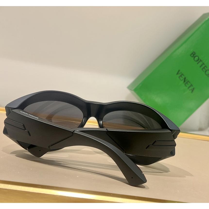 Bottega Veneta Sunglasses   BV1087S - FashionPlug