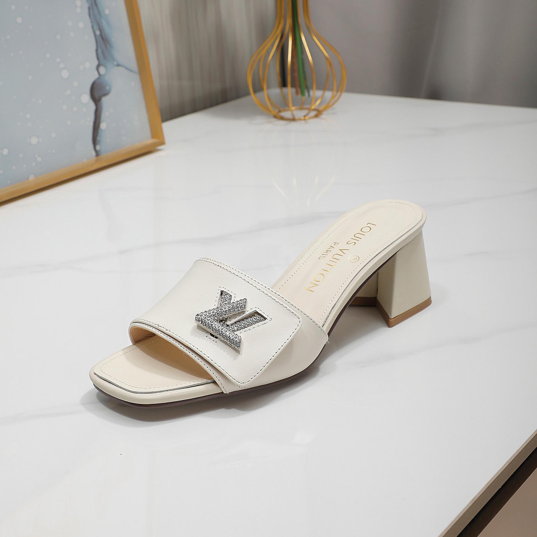 Louis Vuitton Shake Mule     1AB2PD - FashionPlug