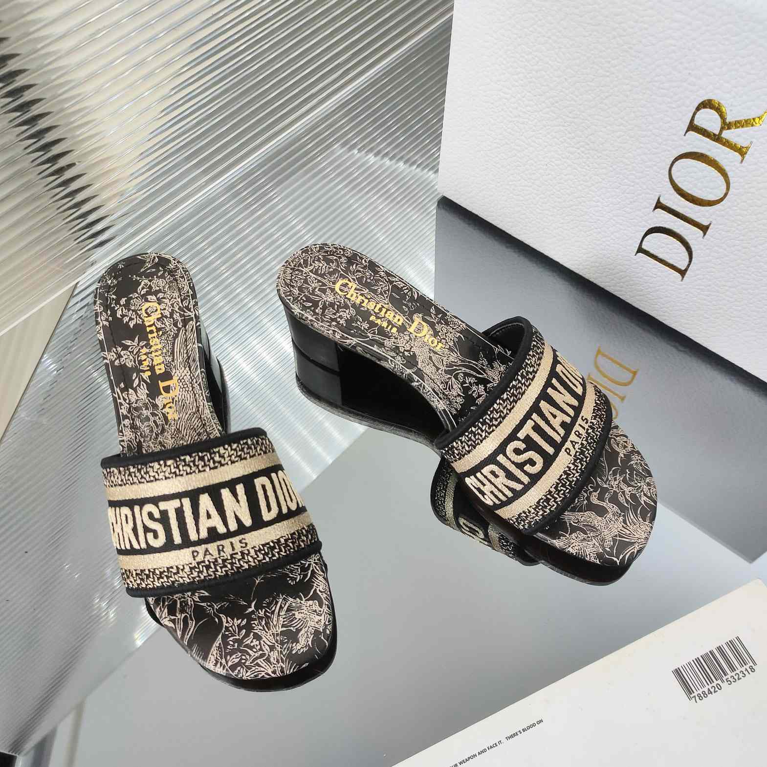 Dior Dway Open-Toe Pump - FashionPlug