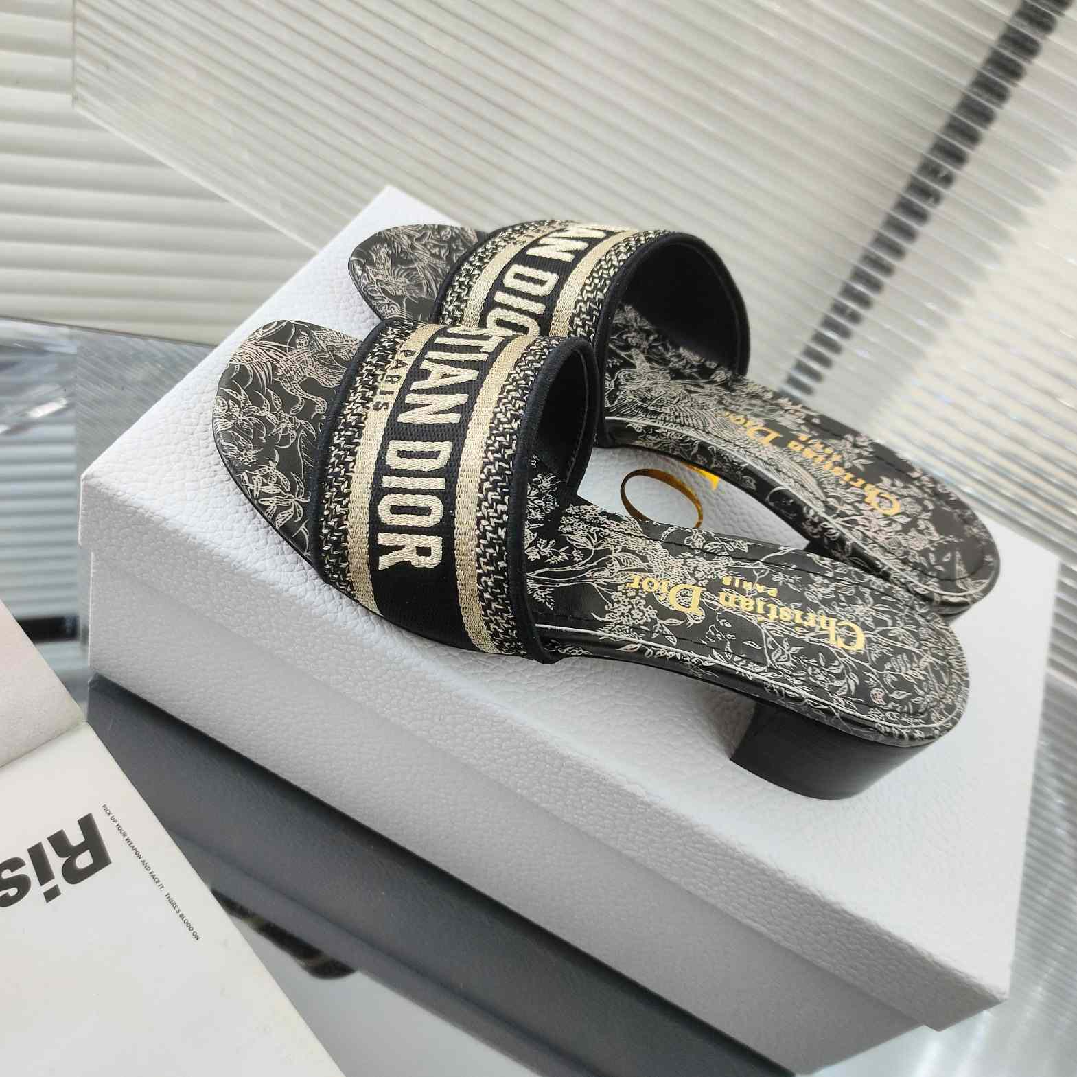 Dior Dway Open-Toe Pump - FashionPlug