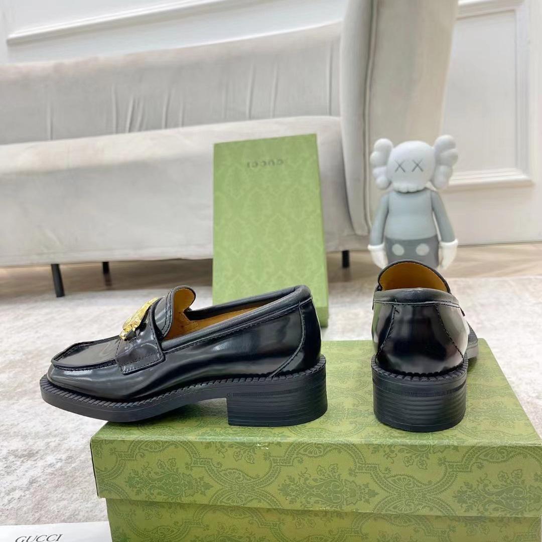 Gucci Women's Loafer With Interlocking G - FashionPlug