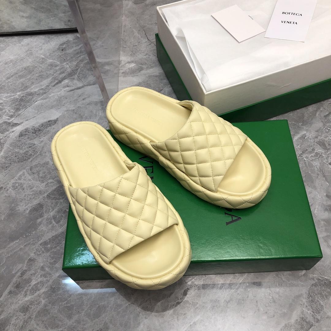 Bottega Veneta Padded  - FashionPlug