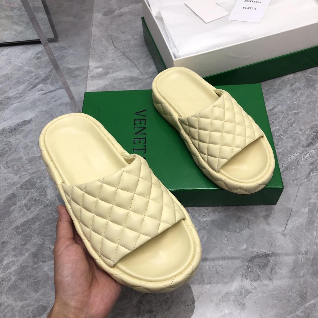 Bottega Veneta Padded  - FashionPlug