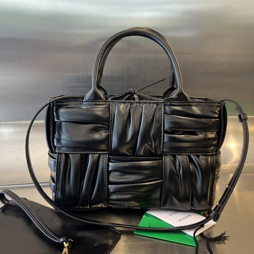 Bottega Veneta Mini Arco Tote Bag - FashionPlug