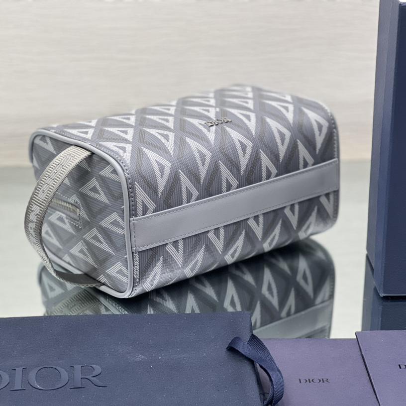 Dior Lingot Toiletry Case - FashionPlug