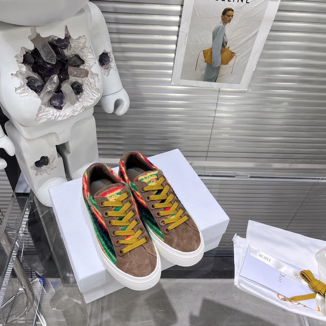 Dior D-Tears Sneaker - FashionPlug