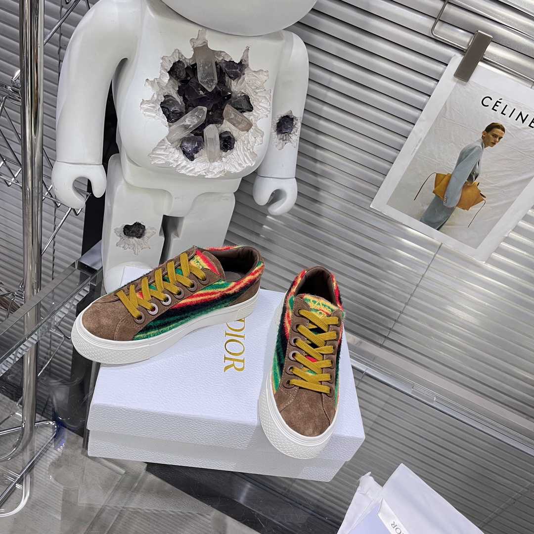 Dior D-Tears Sneaker - FashionPlug