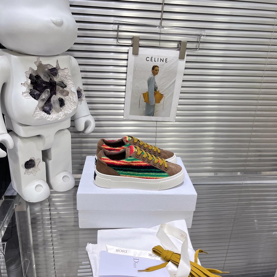Dior D-Tears Sneaker - FashionPlug
