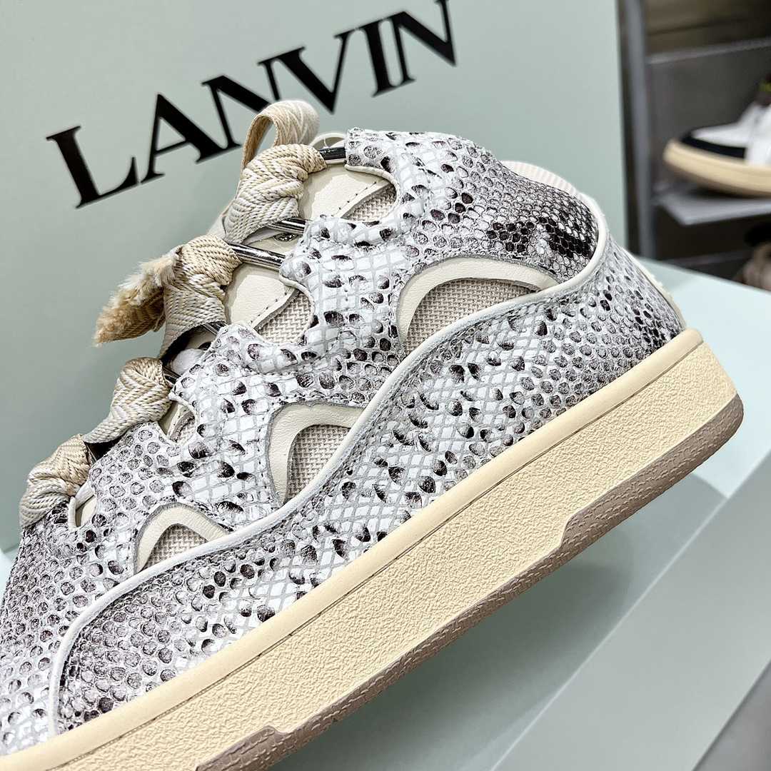 Lanvin Curb Low-Top Sneakers - FashionPlug