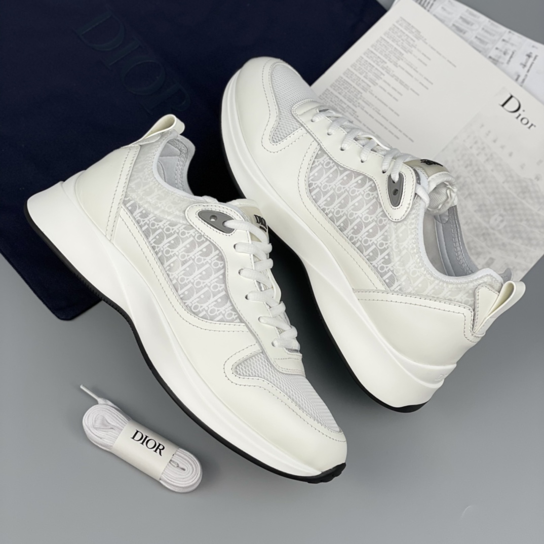 Dior B25 Runner Sneaker - FashionPlug