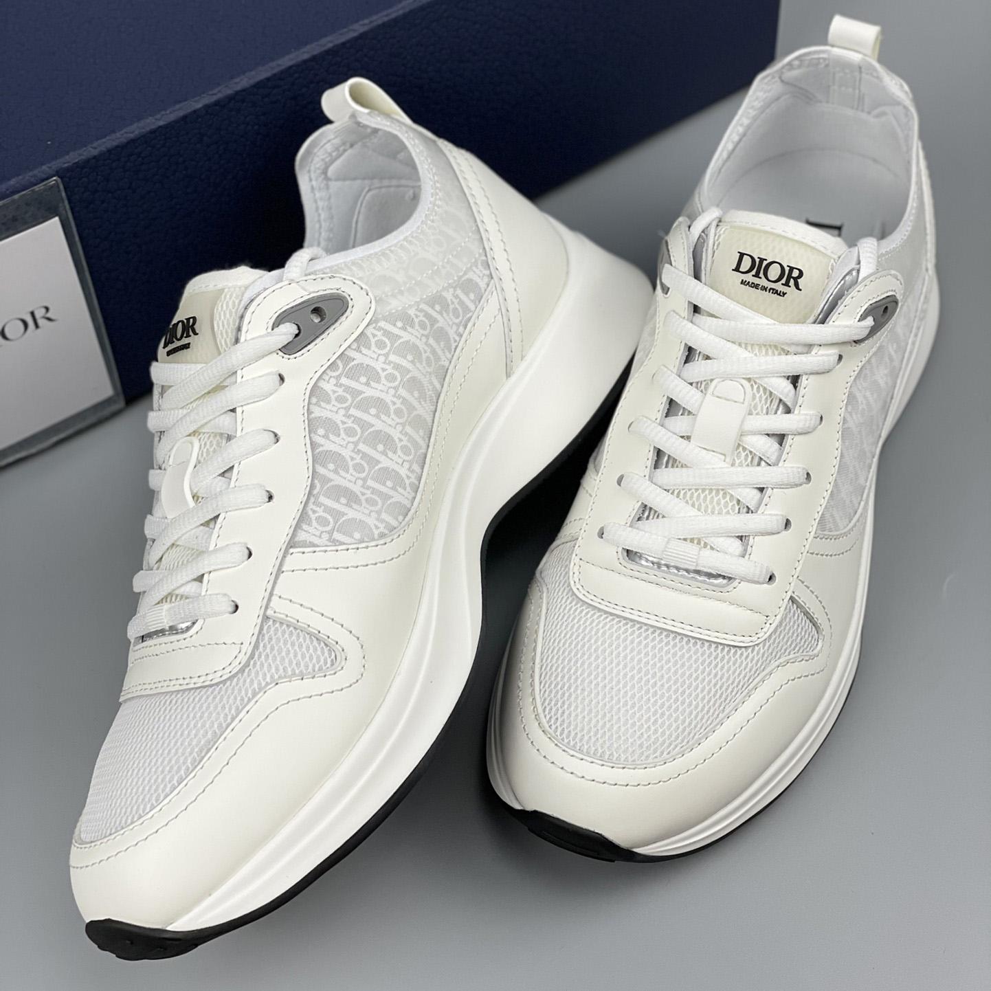 Dior B25 Runner Sneaker - FashionPlug