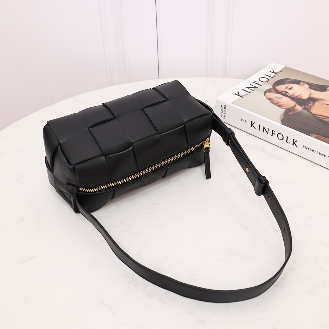 Bottega Veneta Small Brick Cassette - FashionPlug