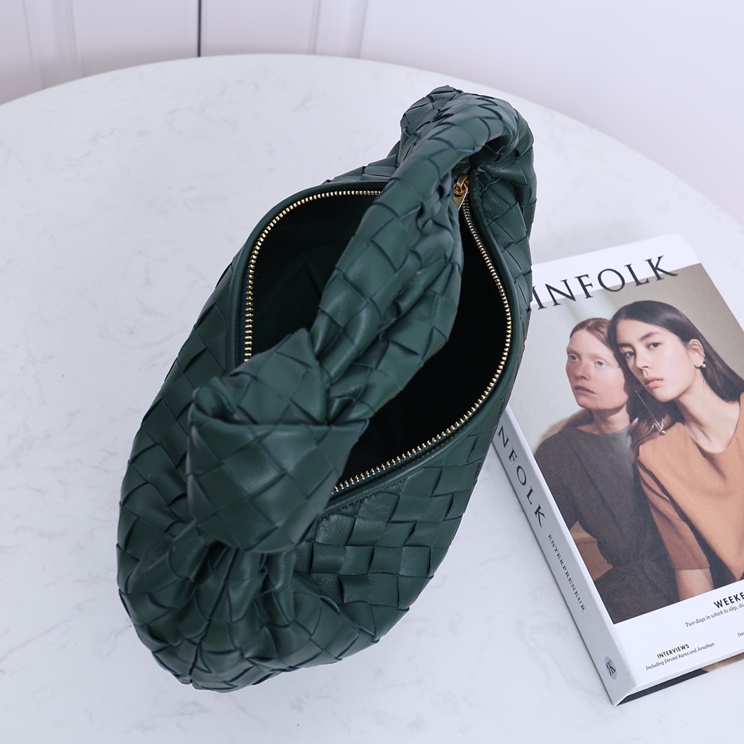 Bottega Veneta Teen Jodie - FashionPlug
