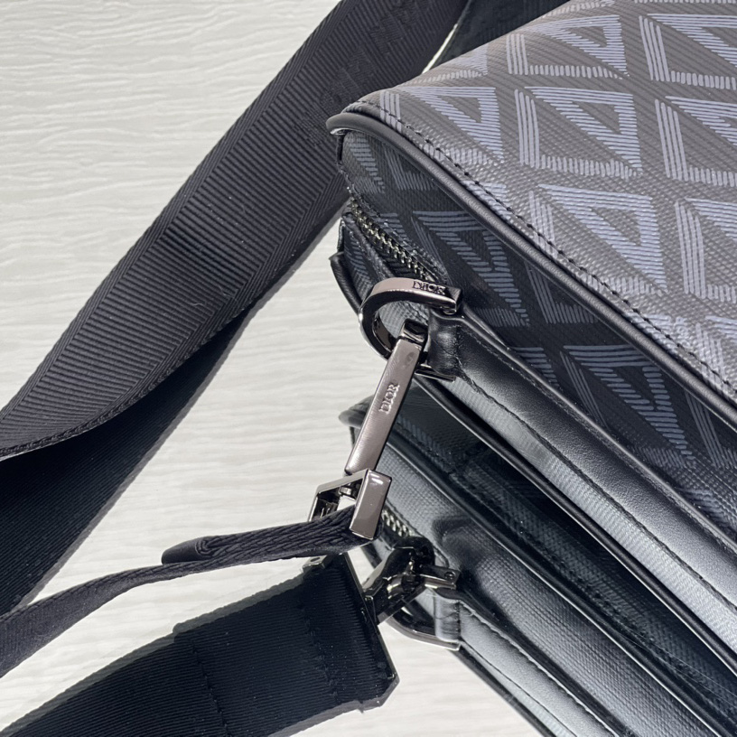 Dior Lingot Messenger Bag - FashionPlug