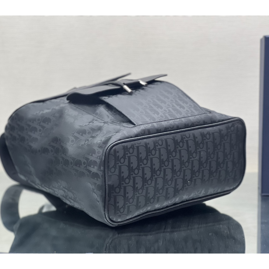 Dior Motion Backpack - FashionPlug