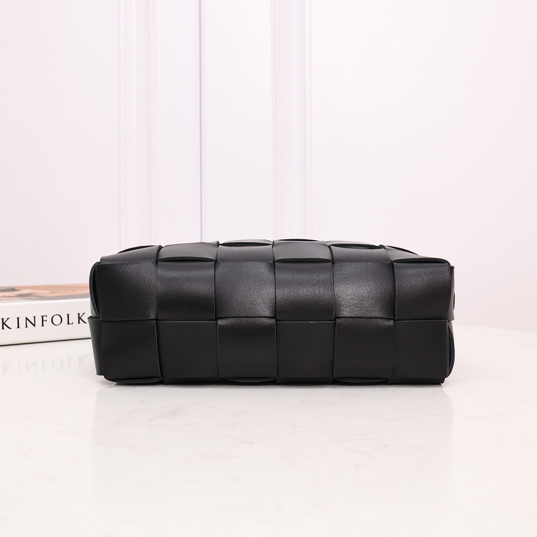 Bottega Veneta Brick Cassette - FashionPlug
