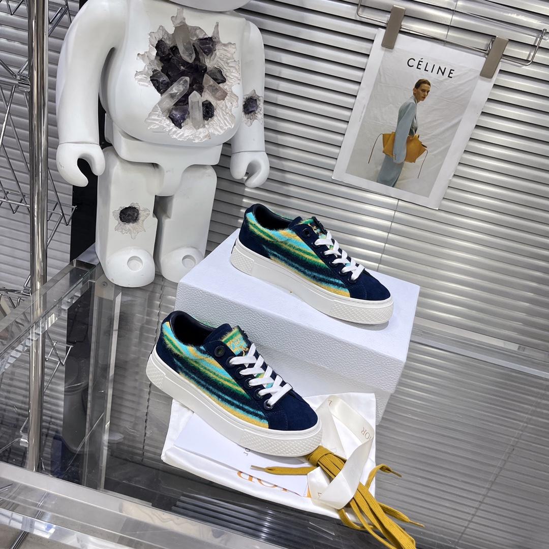 Dior D-Tears Sneaker - FashionPlug