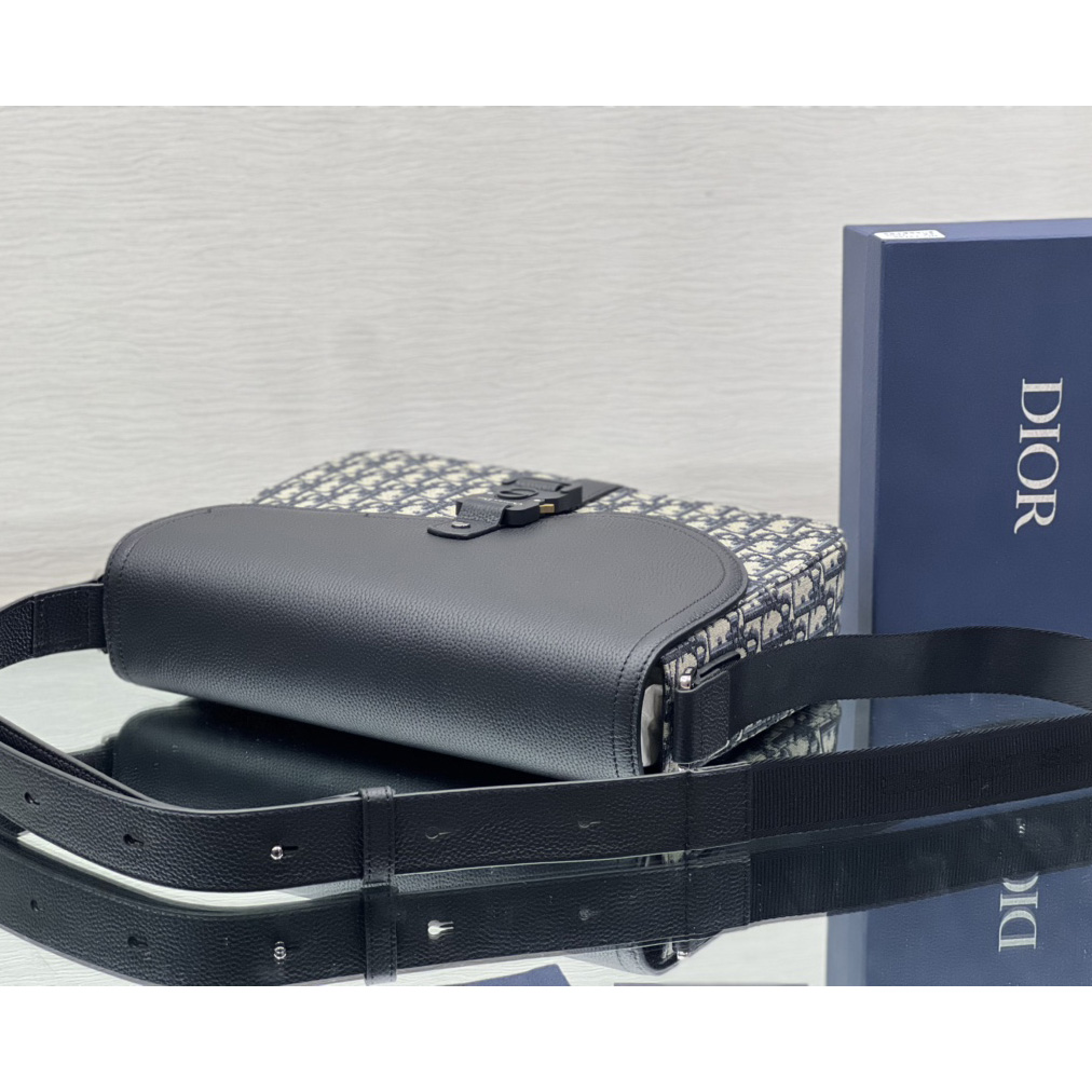 Dior Saddle Messenger Bag - FashionPlug