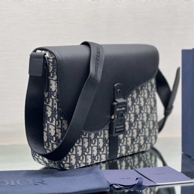 Dior Saddle Messenger Bag - FashionPlug