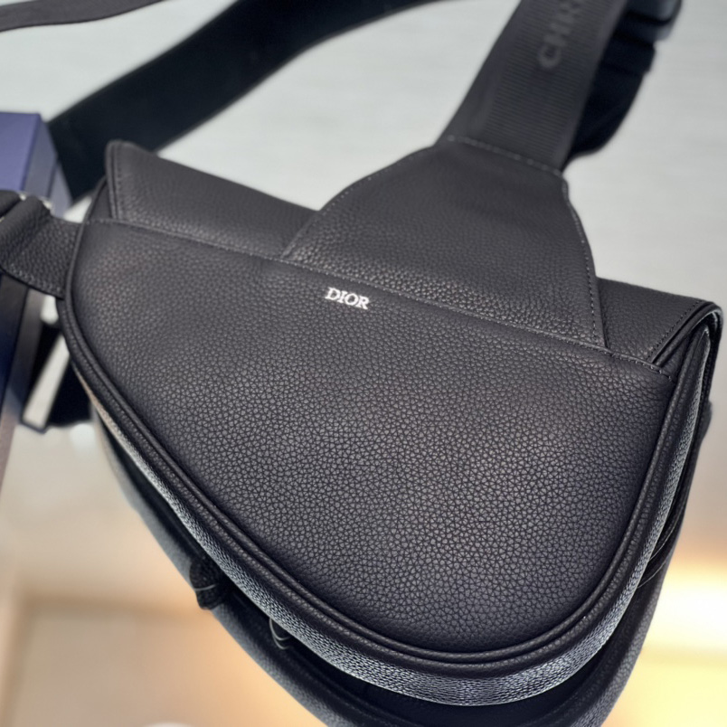 Dior Saddle Bag(20 x 28.6 x 5cm) - FashionPlug