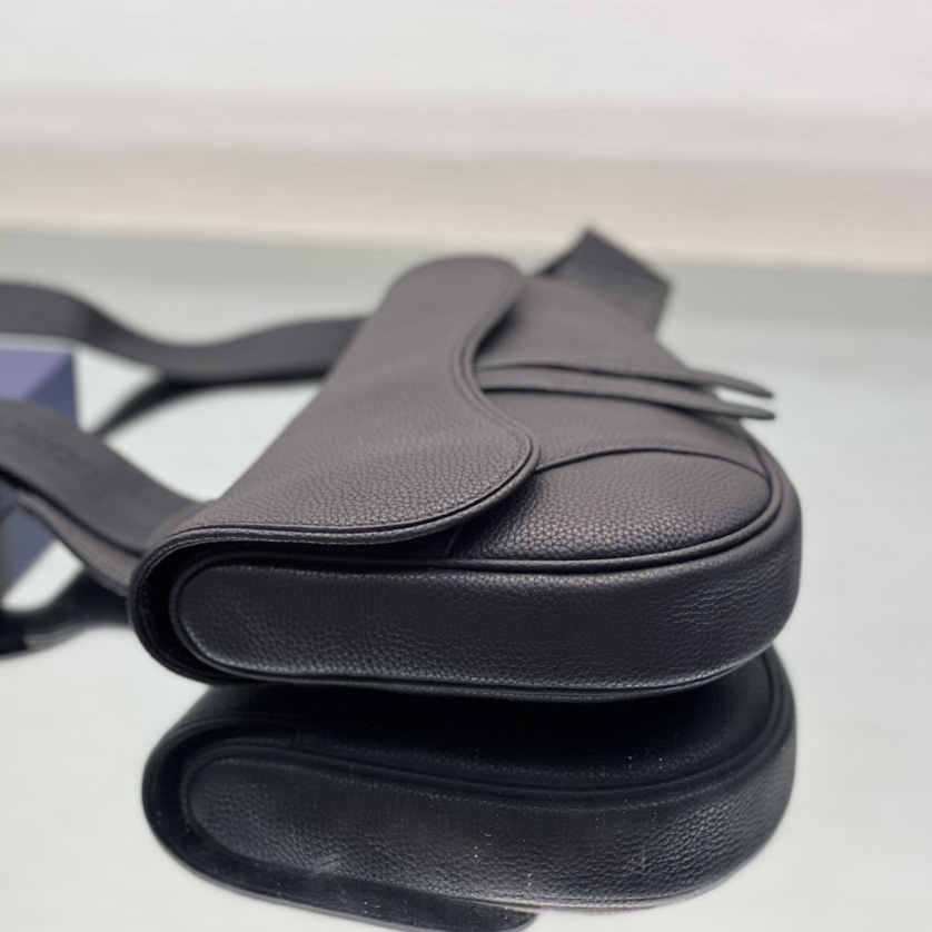Dior Saddle Bag(20 x 28.6 x 5cm) - FashionPlug