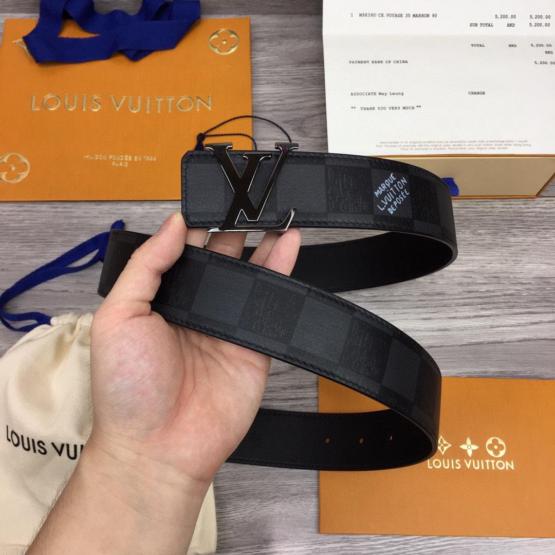 Louis Vuitton Reversible Belt  40mm - FashionPlug