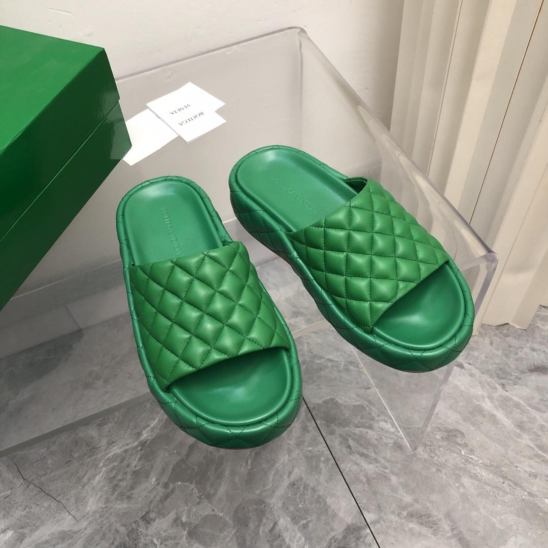 Bottega Veneta Padded  - FashionPlug