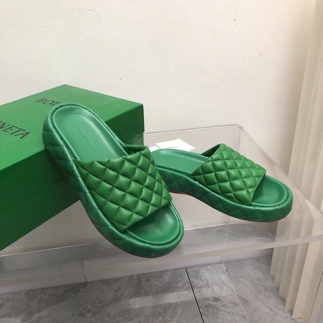 Bottega Veneta Padded  - FashionPlug