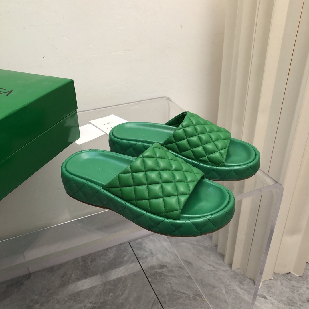 Bottega Veneta Padded  - FashionPlug