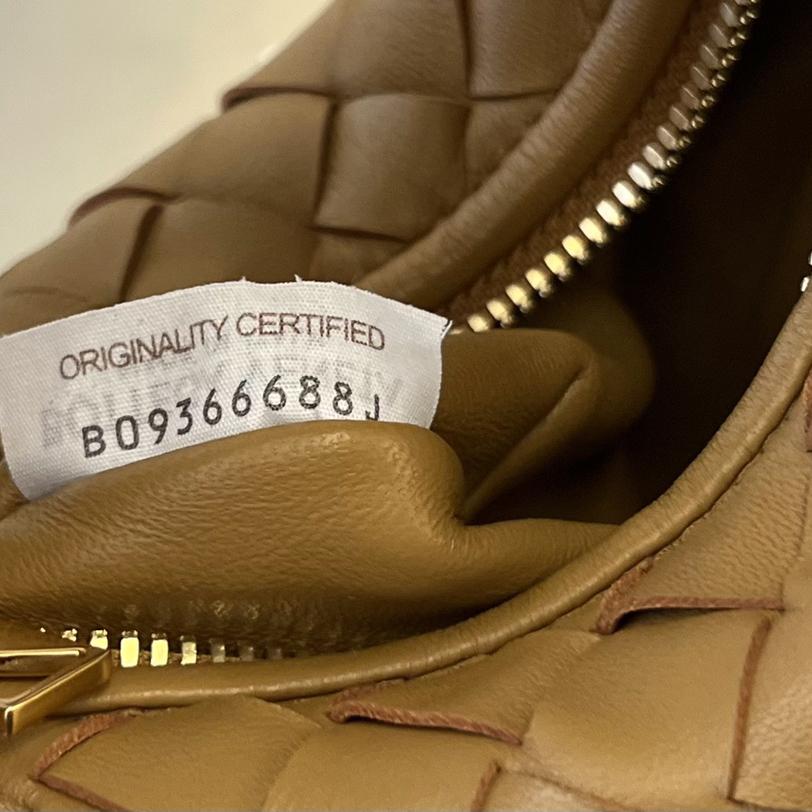 Bottega Veneta Candy Jodie - FashionPlug